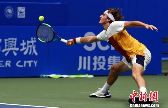 级运动员在 级运动员在