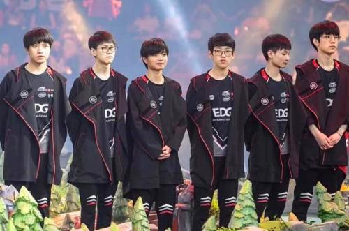 除了赛场上 除了赛场上