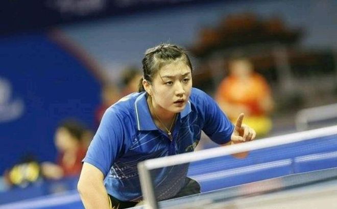 利的背景下 利的背景下